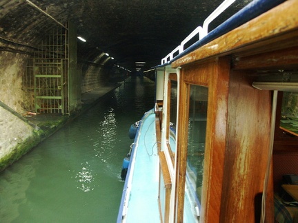  10h53 Sortie du canal Saint Martin en souterrain