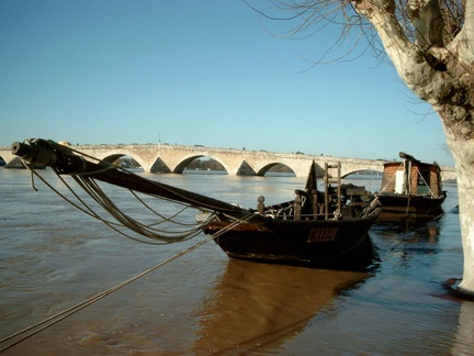 Les bateaux dans la rue...