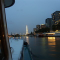  20h02- La Tour Eiffel glignote 10mn toutes les heures